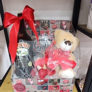 Pack con peluche y corazón